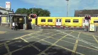 Birkdale Level Crossing [upl. by Kitty]